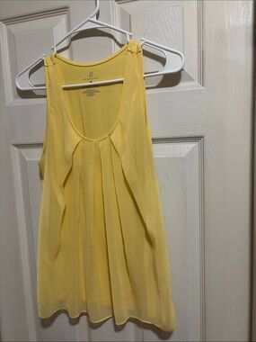 NY Collection Sunny Yellow Pleated Sleeveless Camisole
